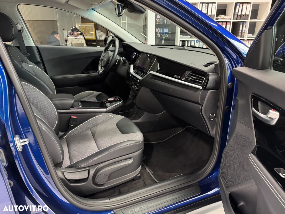 Kia Niro e-Niro 150 kW Vision - 12