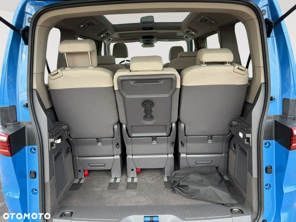 Volkswagen Multivan - 29