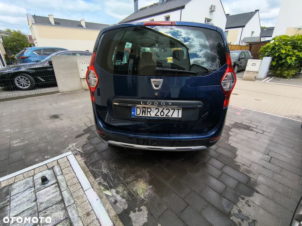 Dacia Lodgy 1.6 SCe Stepway S&S - 2