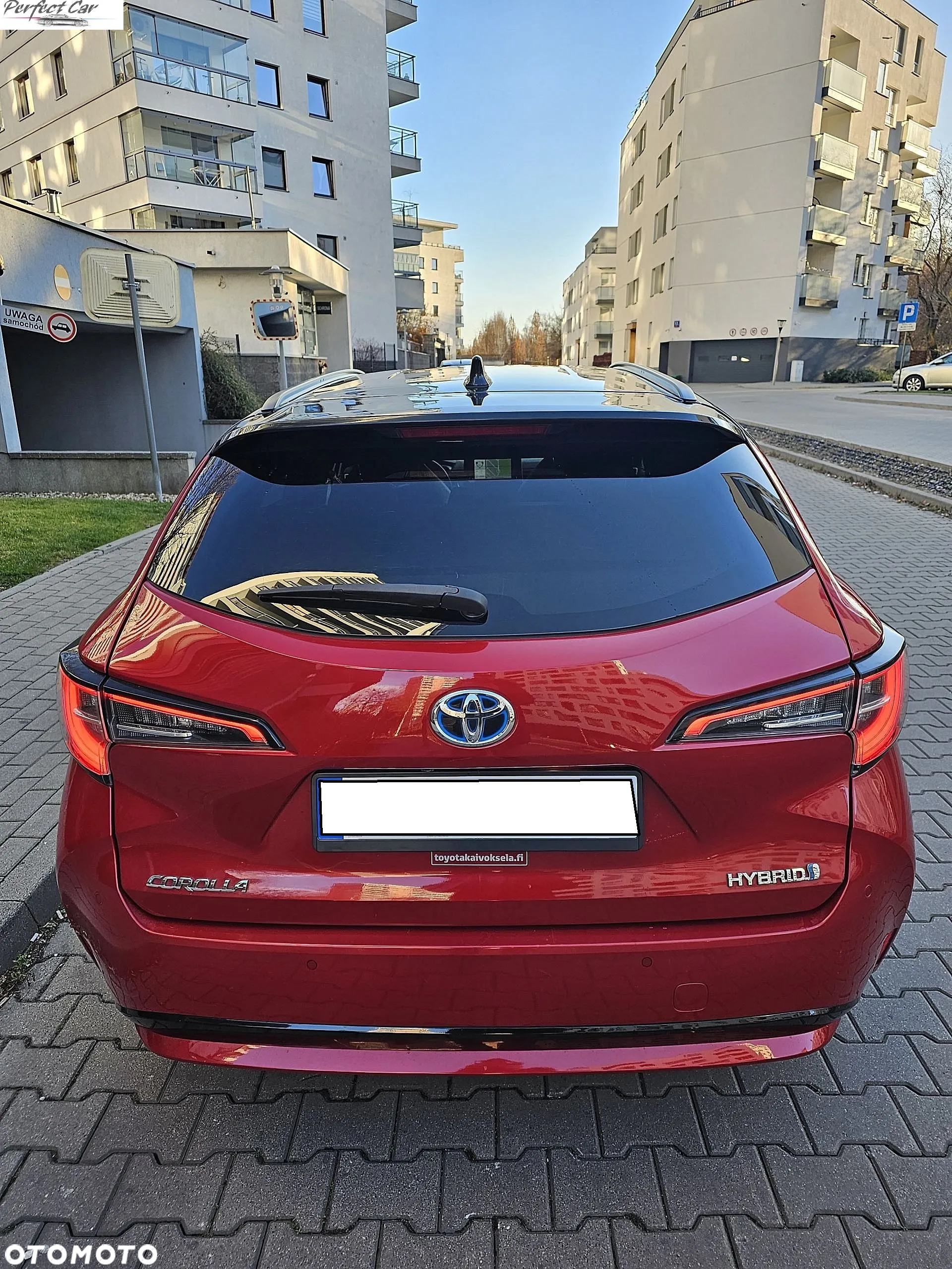 Toyota Corolla 1.8 Hybrid Executive - 27