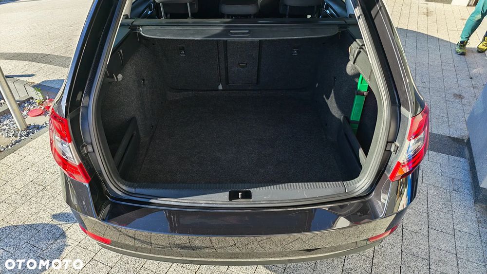Skoda Octavia 1.4 TSI DSG Style - 8