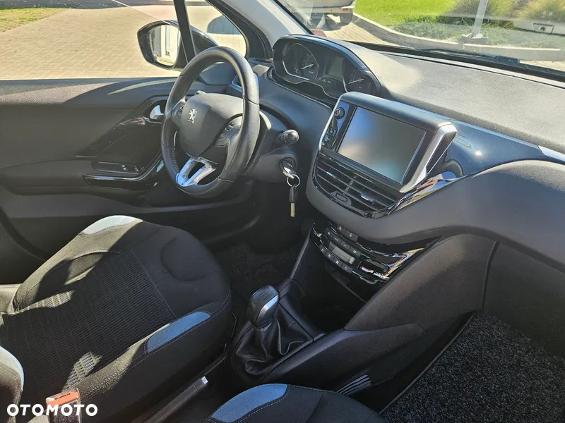 Peugeot 208 1.6 VTi Allure - 18