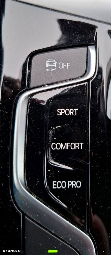 BMW Seria 5 540i GPF xDrive - 9