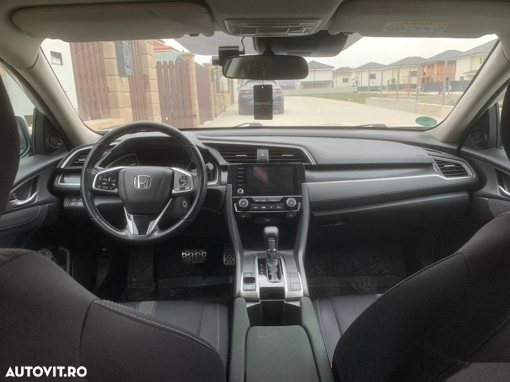 Honda Civic 1.5 VTEC Turbo CVT Elegance Navi - 12