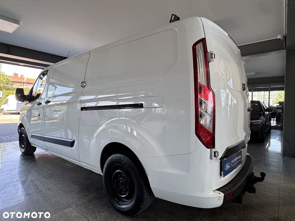 Ford Transit Custom - 8
