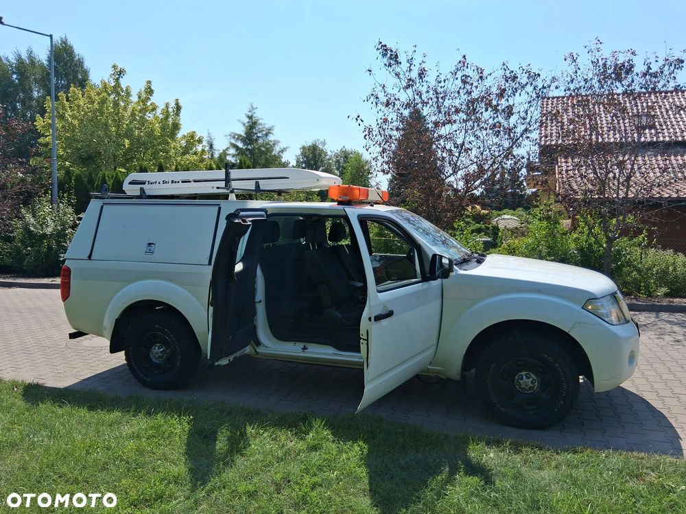 Nissan Navara 2.5 D FE Long - 20