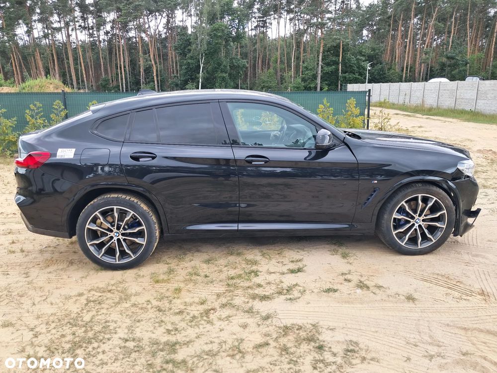 BMW X4 - 4