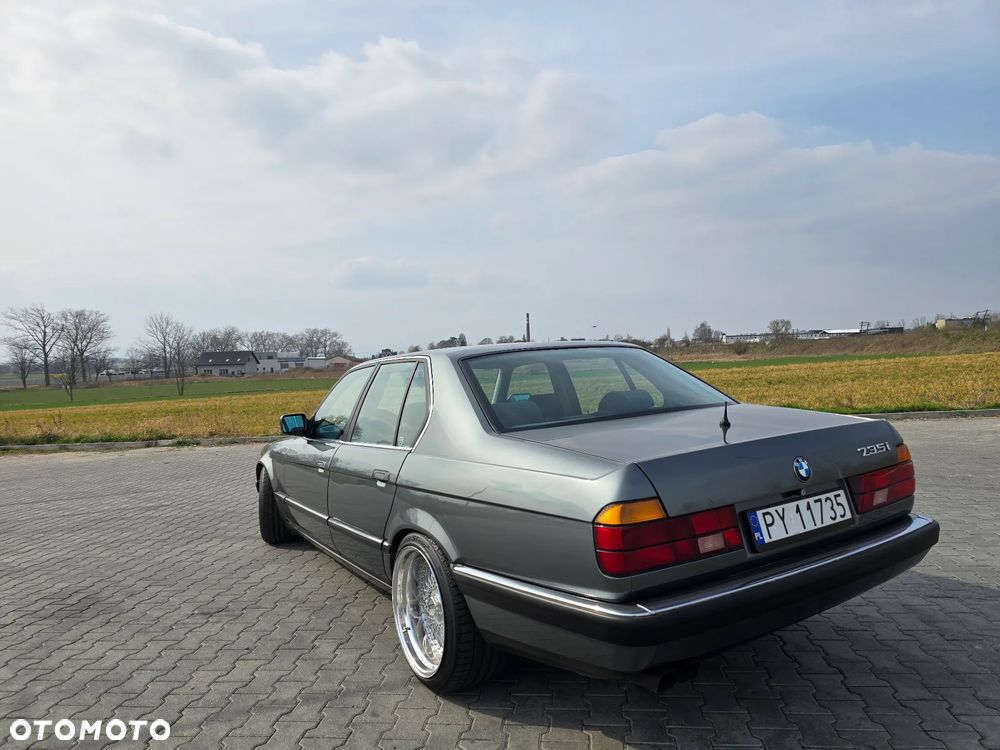 BMW Seria 7 - 13