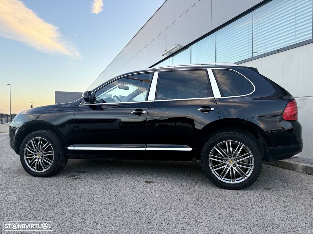 Porsche Cayenne - 7