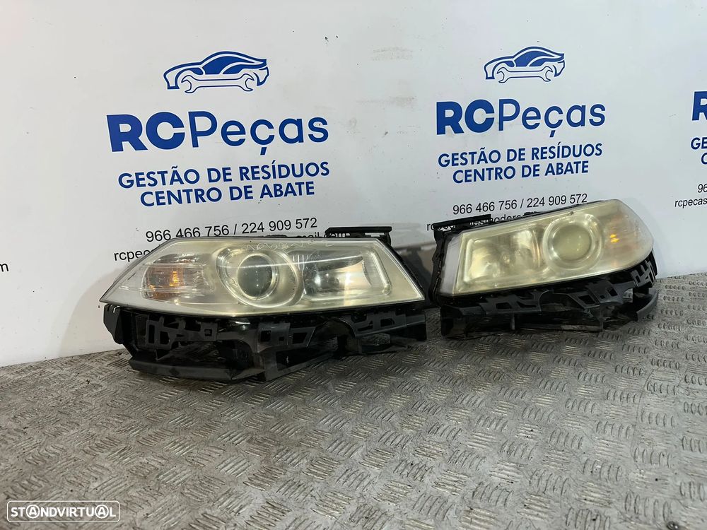 .Otica Oticas Farol Direita Esquerda Renault Megane 2 II Original - 2