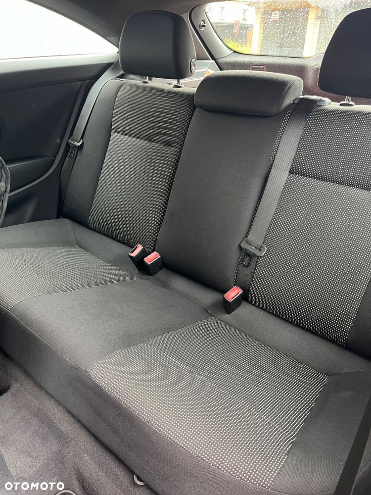 Opel Astra III GTC 1.8 Sport - 10