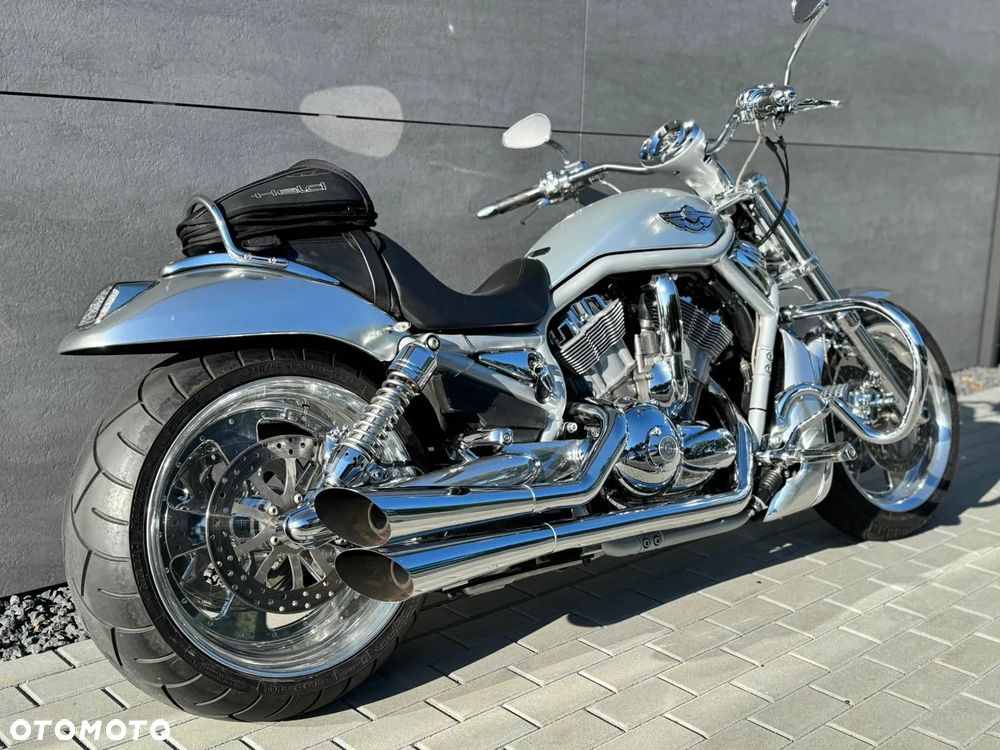 Harley-Davidson V-Rod Night Rod - 4
