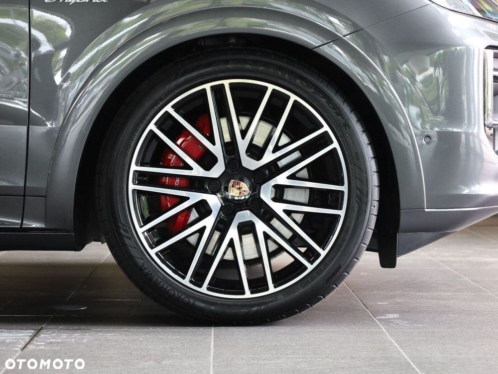 Porsche Cayenne - 39