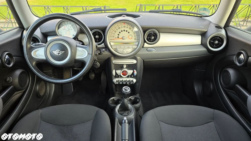 MINI Cooper - 11