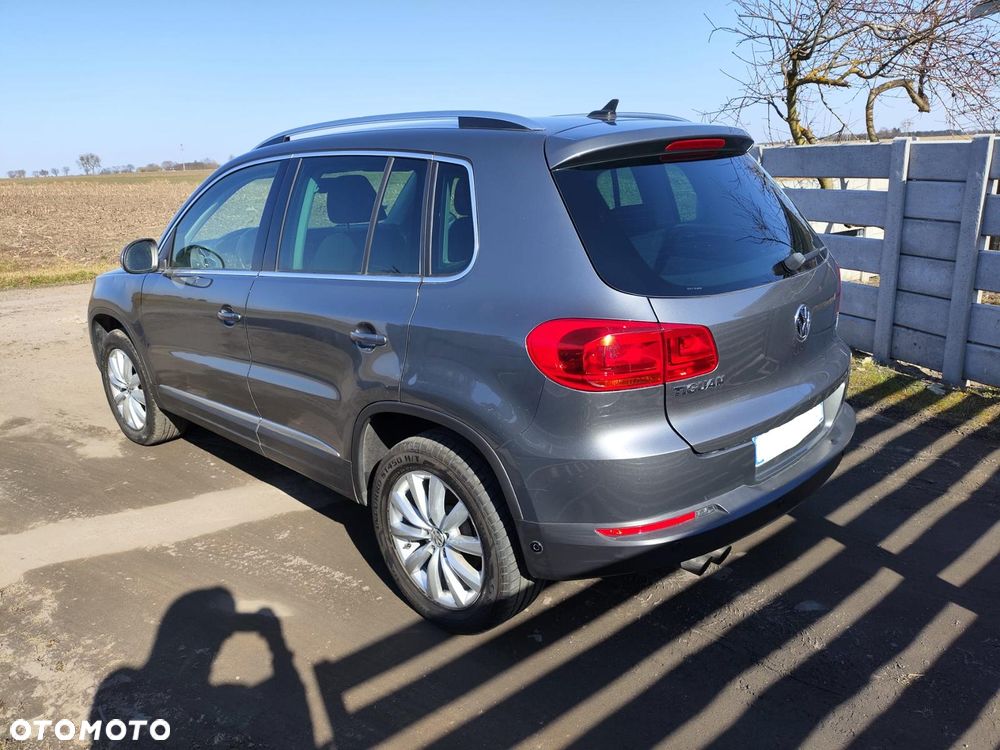Volkswagen Tiguan - 5