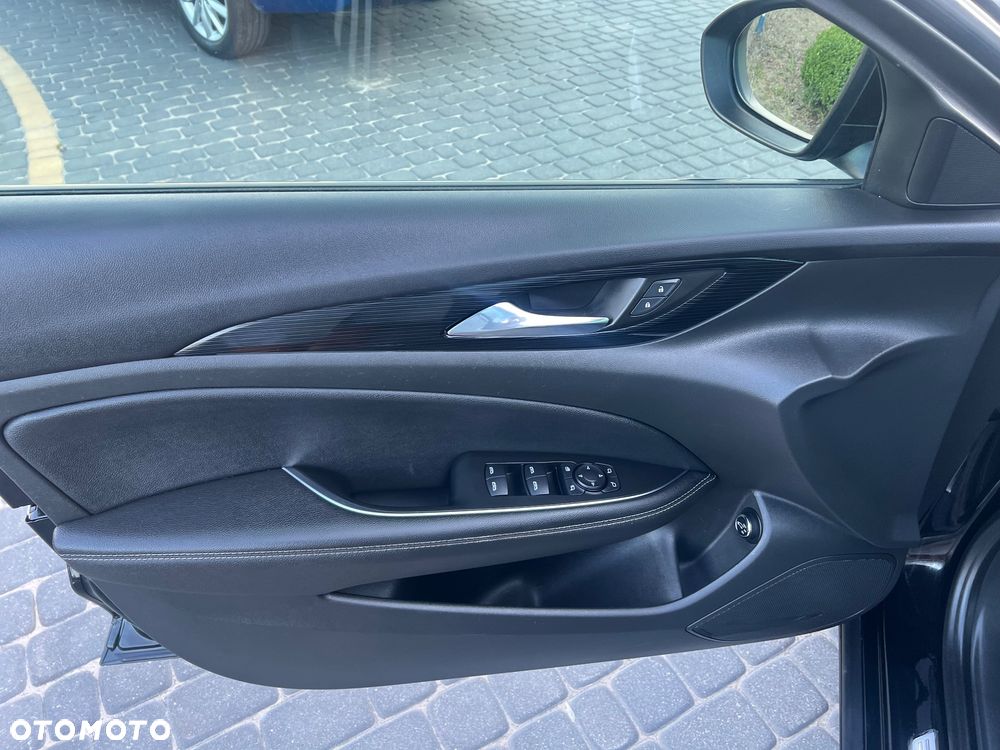 Opel Insignia 2.0 CDTI ecoFLEX Start/Stop Active - 17