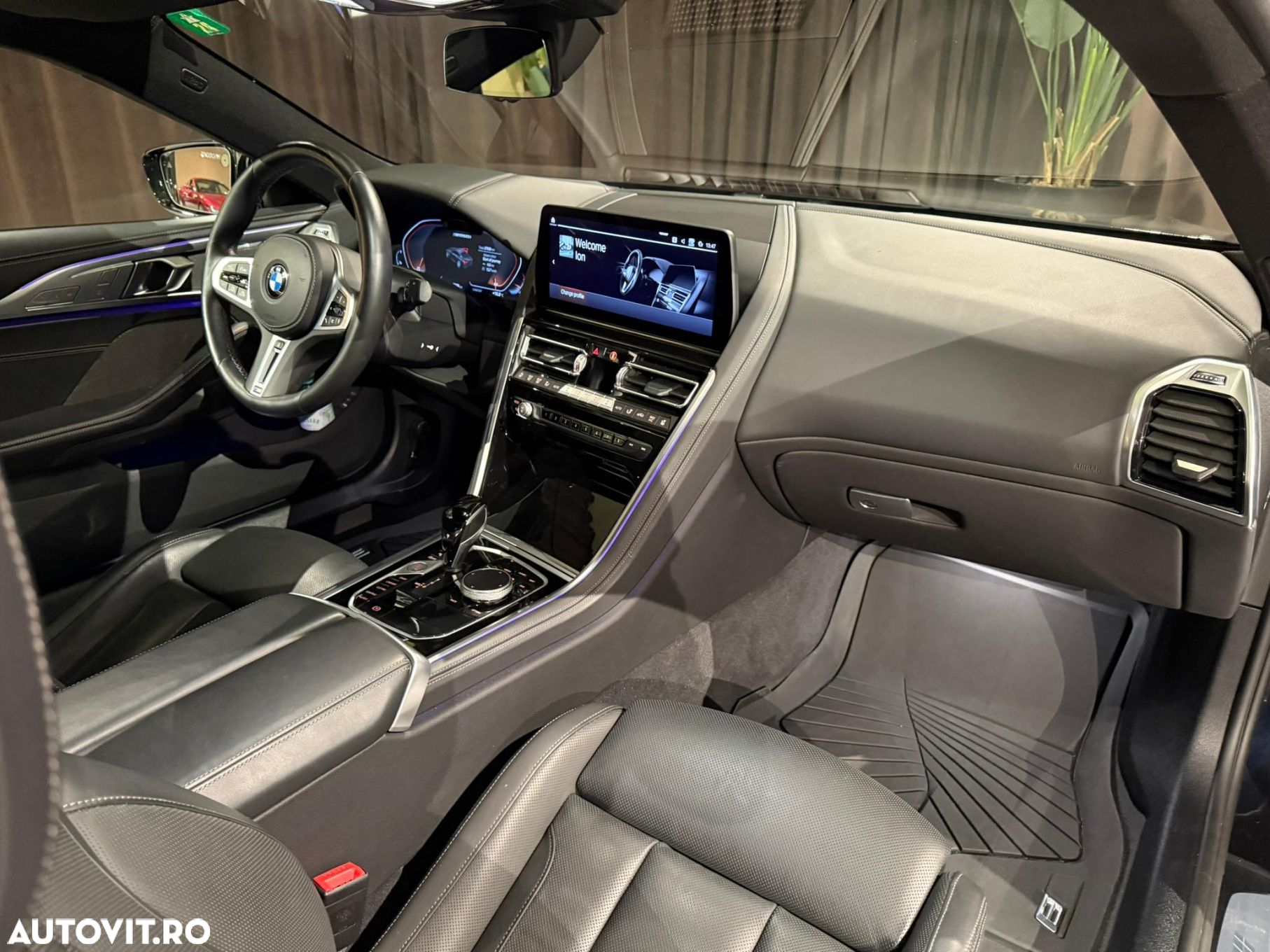 BMW M8 M850i xDrive - 16