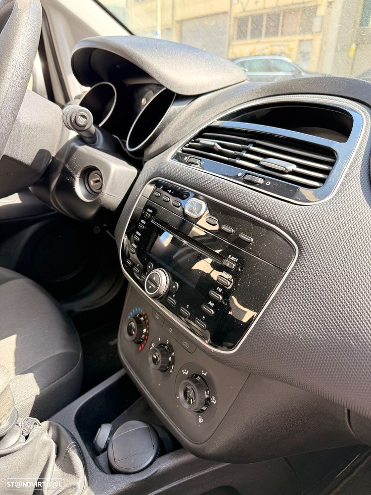 Fiat Punto - 11