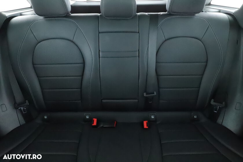 Mercedes-Benz GLC 300 de 4Matic 9G-TRONIC AMG Line Plus - 10