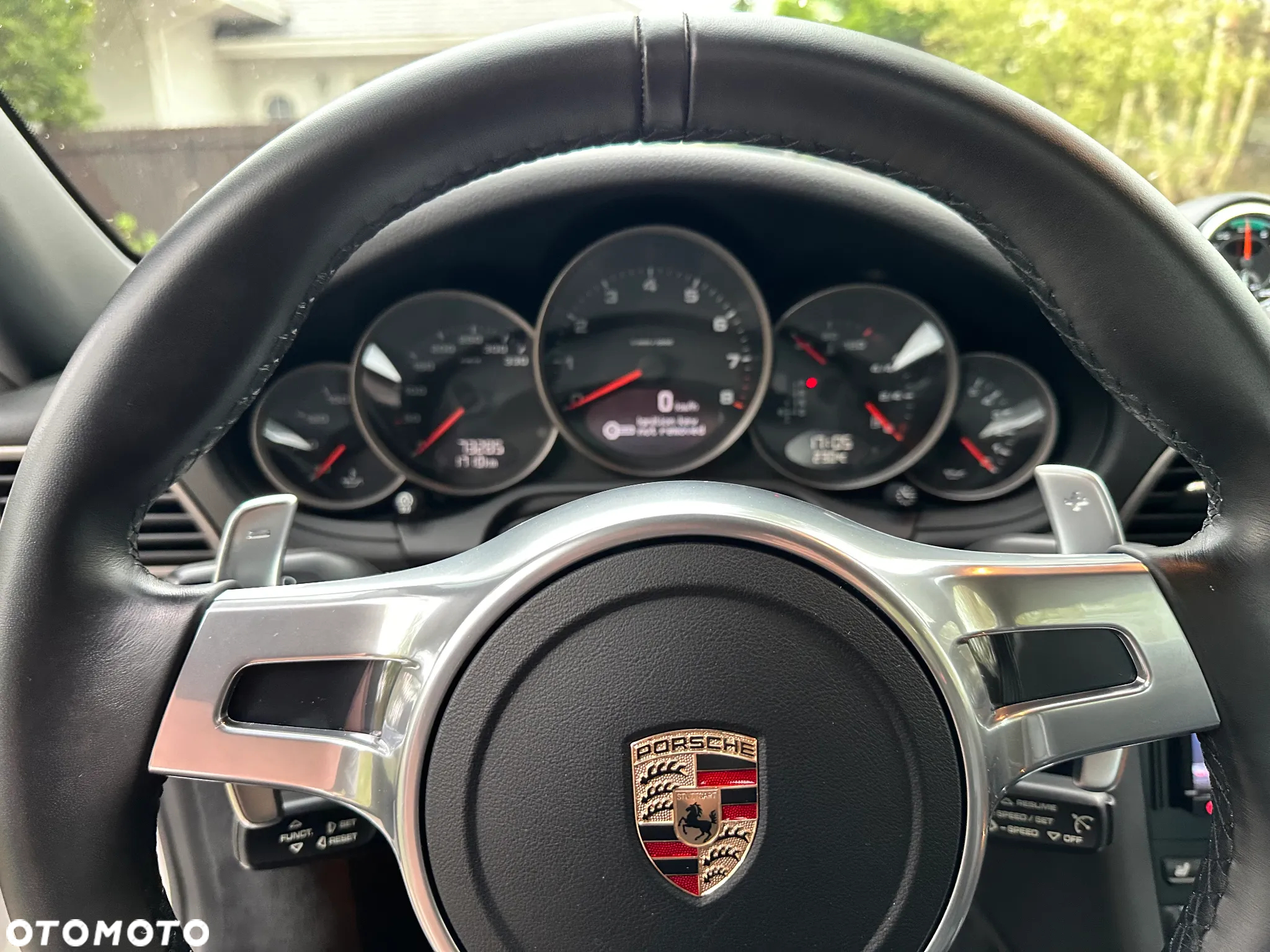 Porsche 911 Carrera PDK - 13