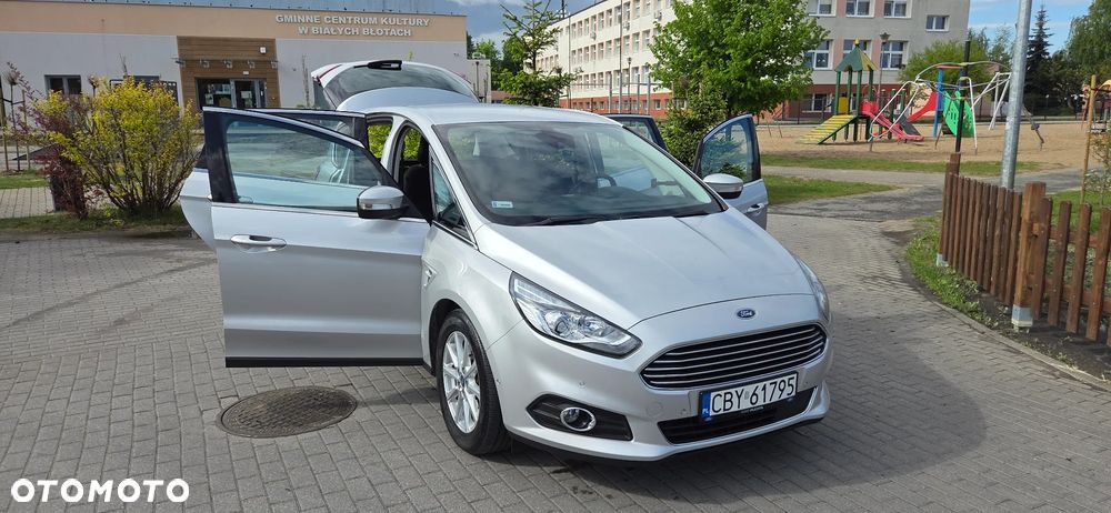 Ford S-Max 2.0 TDCi Titanium PowerShift - 36