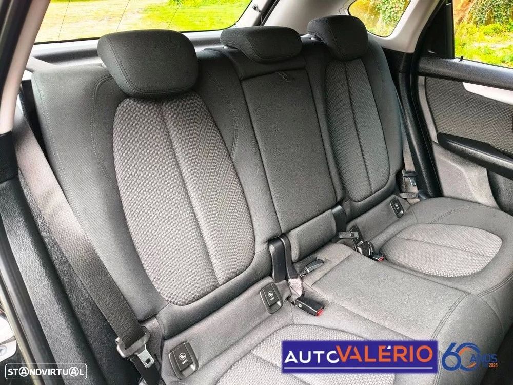 BMW 225xe Active Tourer Advantage - 36