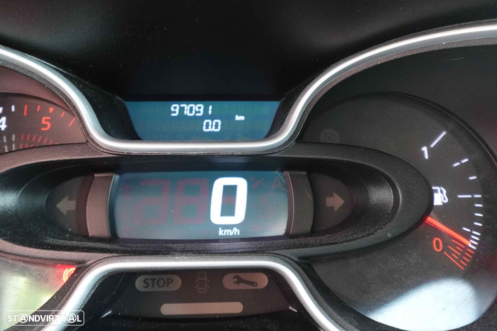 Renault Trafic 2.0 dCi L2H1 1.2T - 4