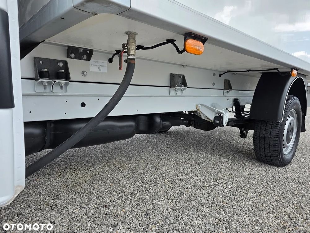 Mercedes-Benz Sprinter chłodnia mroźnia 316  Thermo king + zasilanie elektryczne - 16