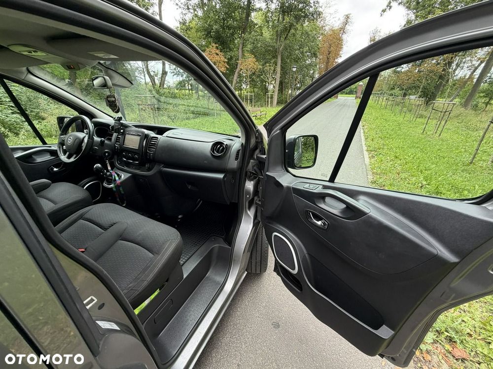 Opel Vivaro - 30