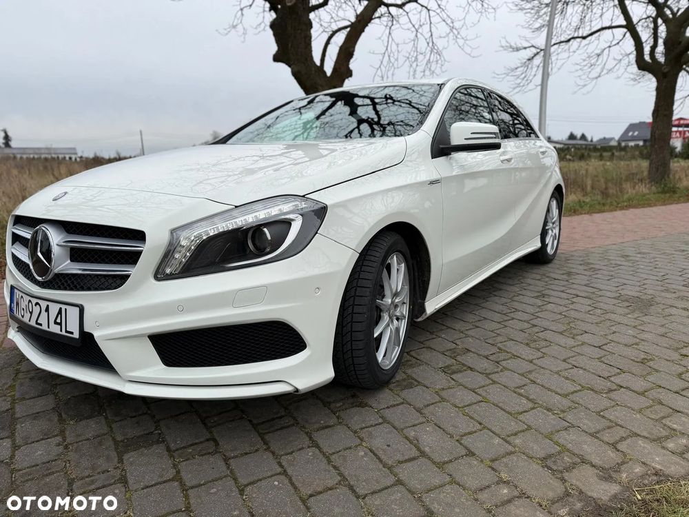 Mercedes-Benz Klasa A 250 4Matic 7G-DCT AMG Line - 11