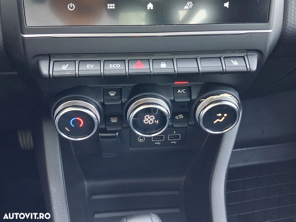 Renault Clio V E-Tech 145 Techno - 32