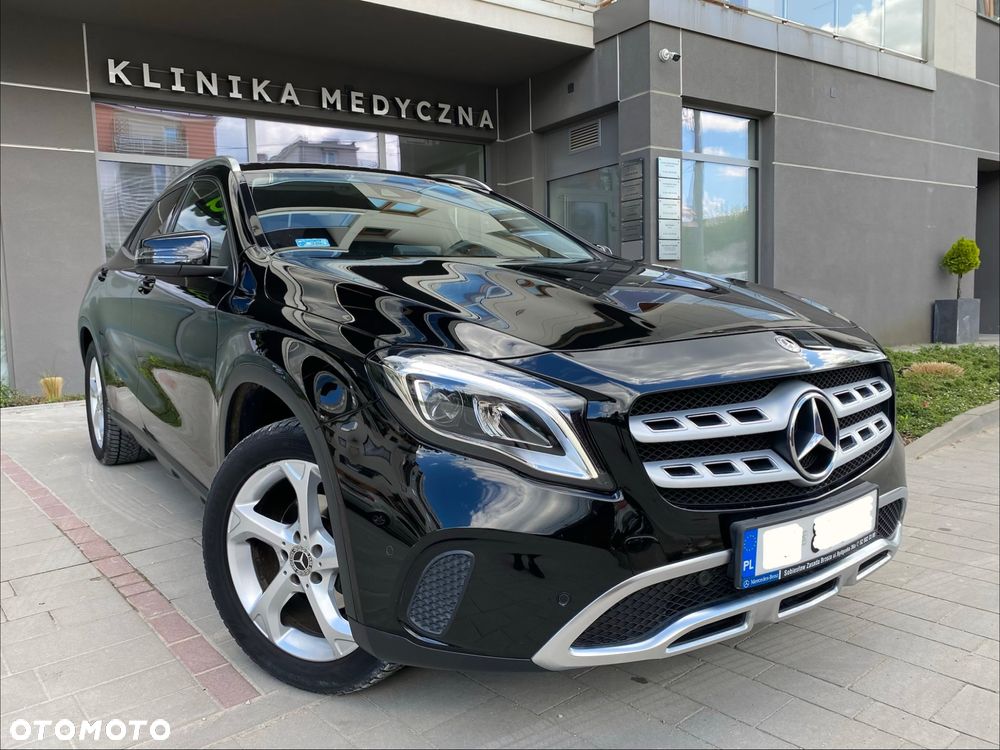 Mercedes-Benz GLA 200 7G-DCT Urban - 21
