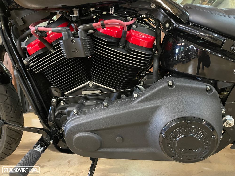 Harley-Davidson FXB - 21