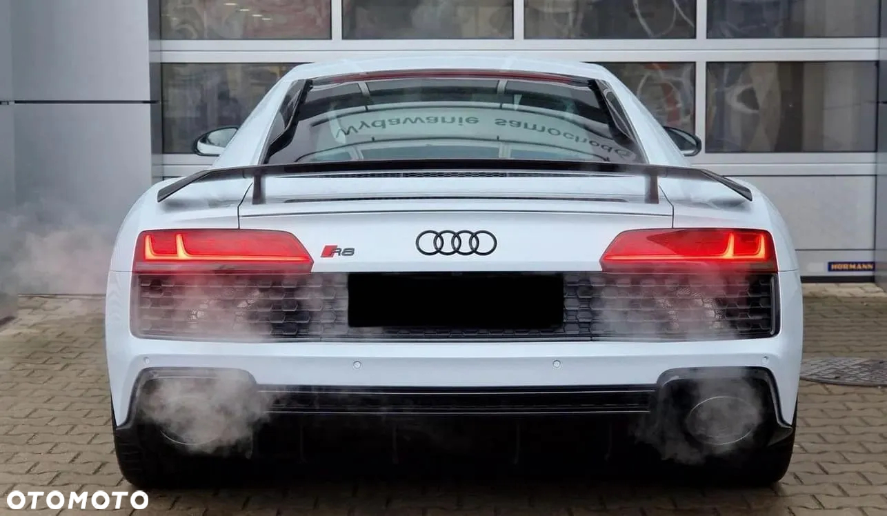 Audi R8 V10 Quattro Performance - 4