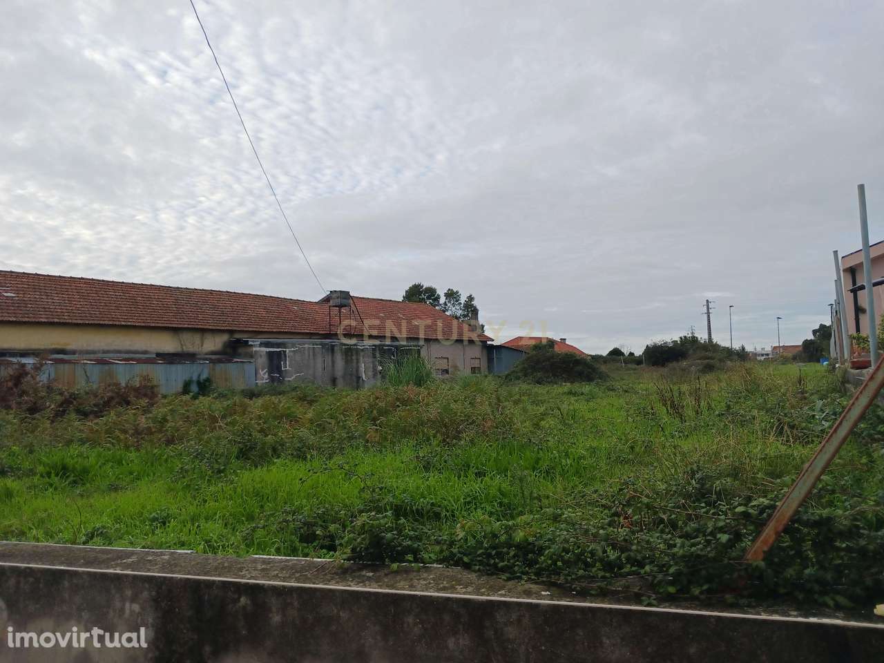 Terreno para construção - Paços de Brandão - Grande imagem: 3/9