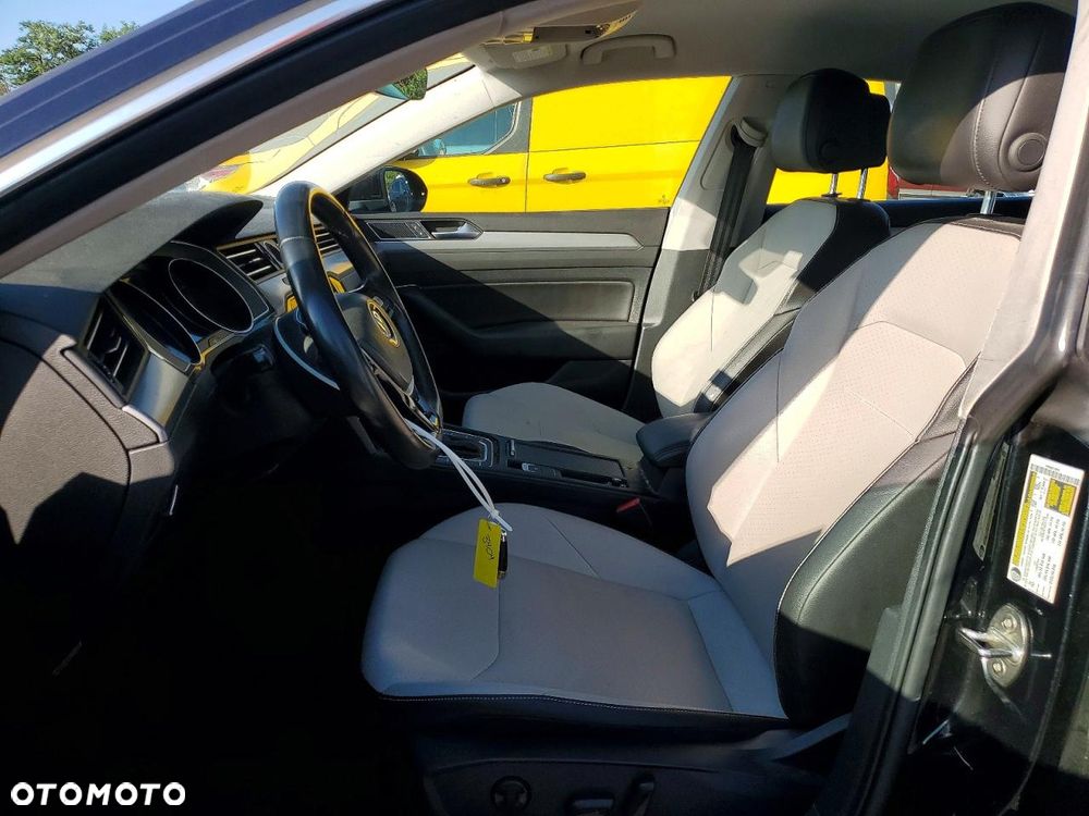 Volkswagen Arteon 2.0 TSI DSG R-Line - 8