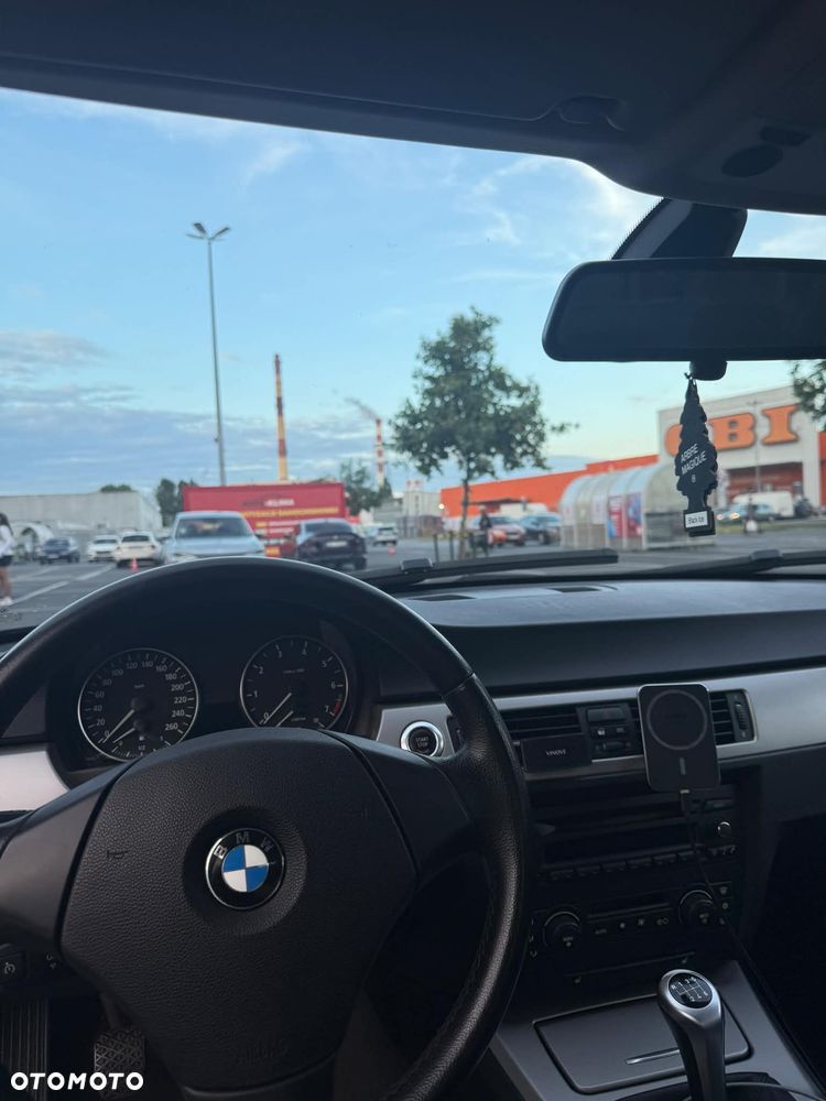 BMW Seria 3 - 8