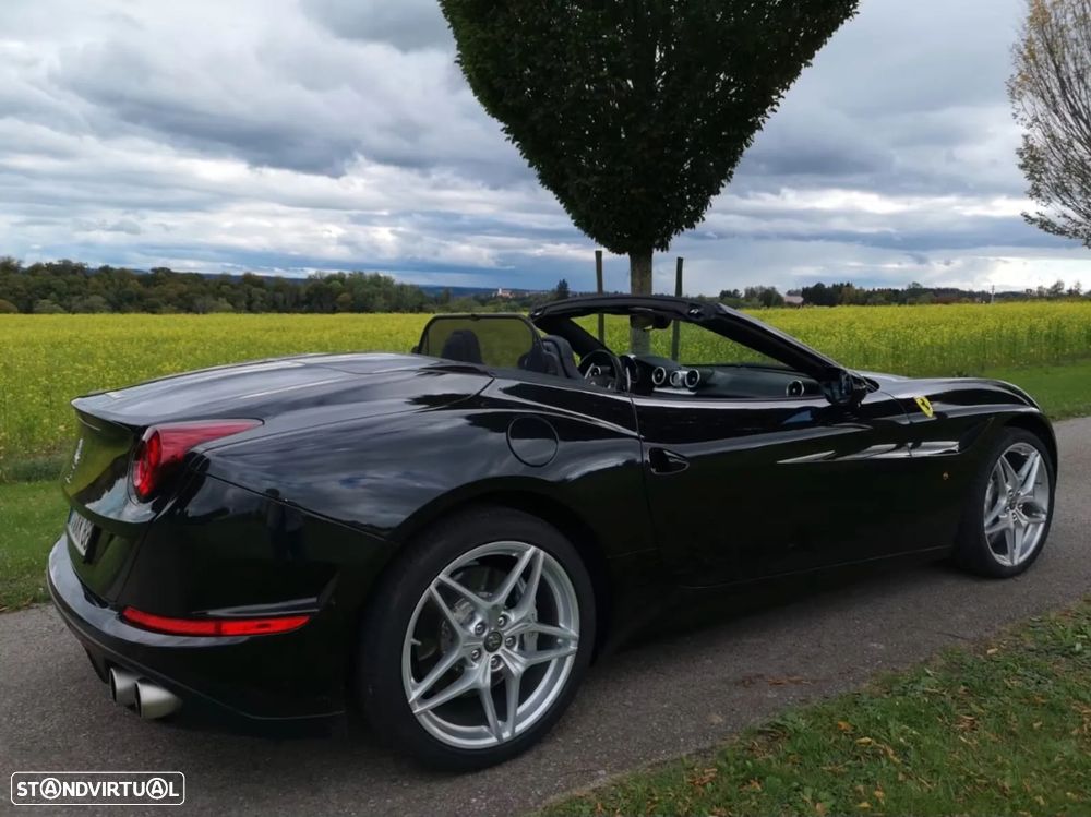 Ferrari California T - 9
