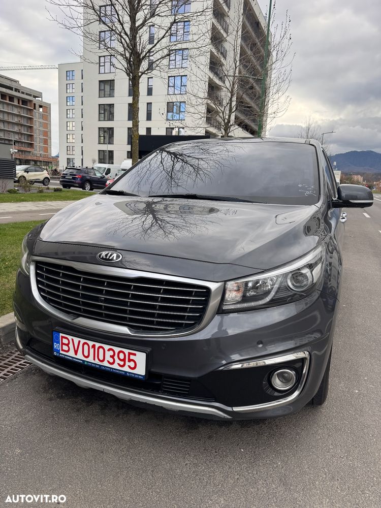 Kia Carnival - 13