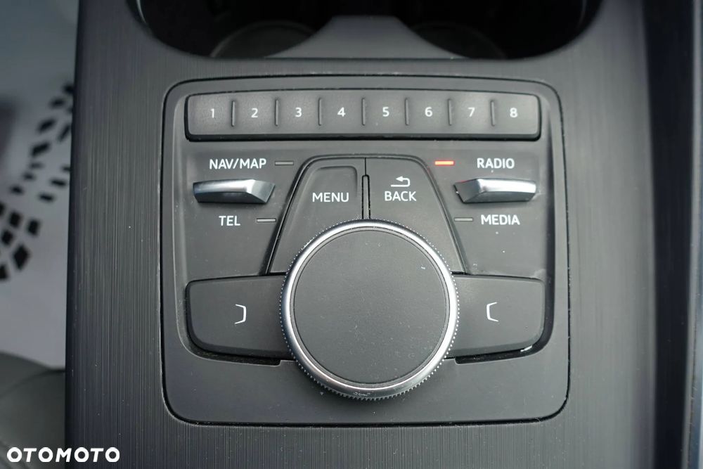 Audi A4 - 24