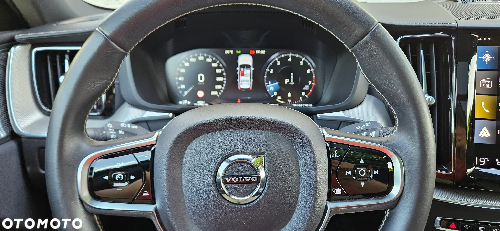 Volvo XC 60 B4 B R-Design - 16