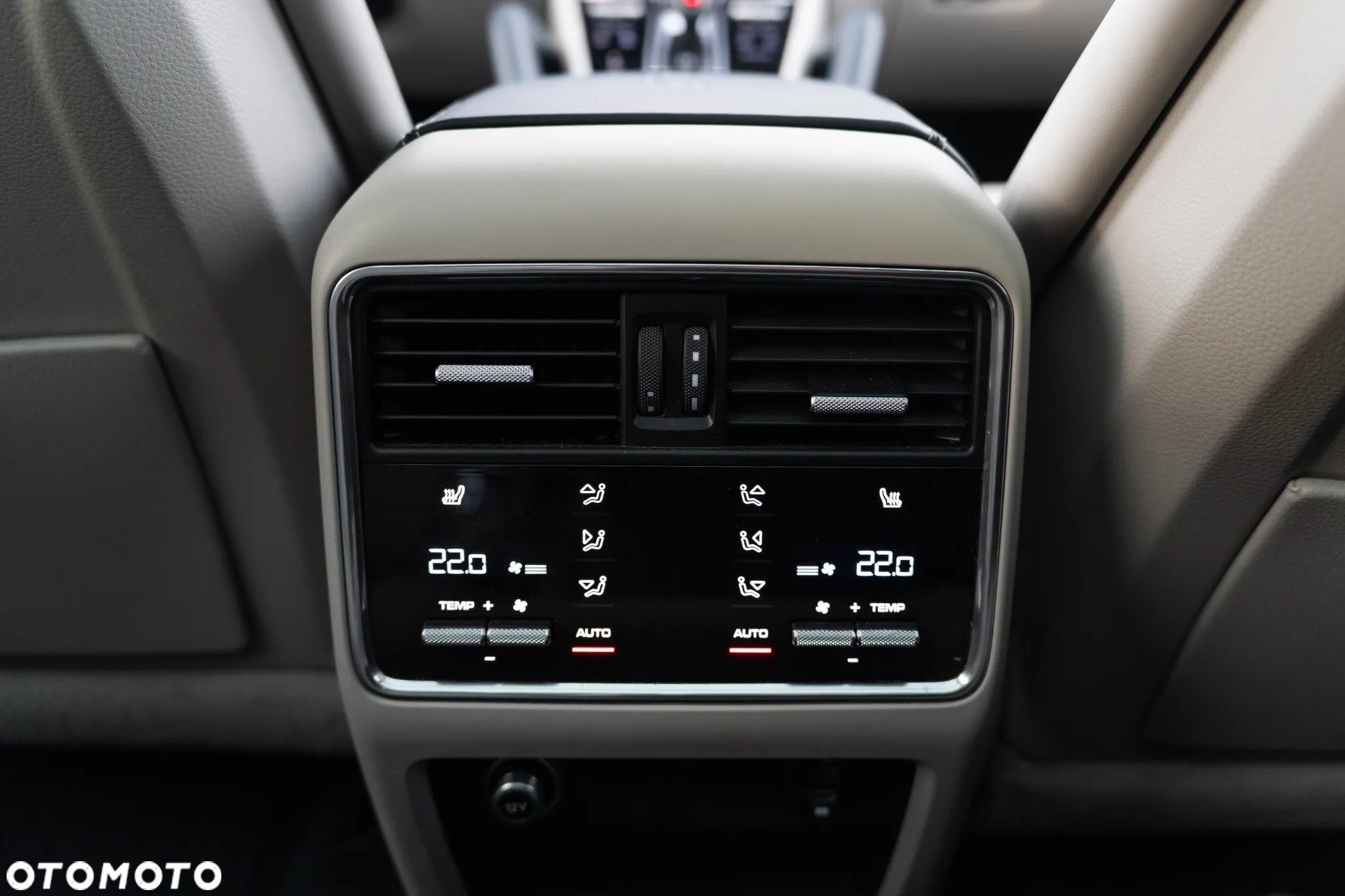 Porsche Cayenne Turbo S E-Hybrid - 29