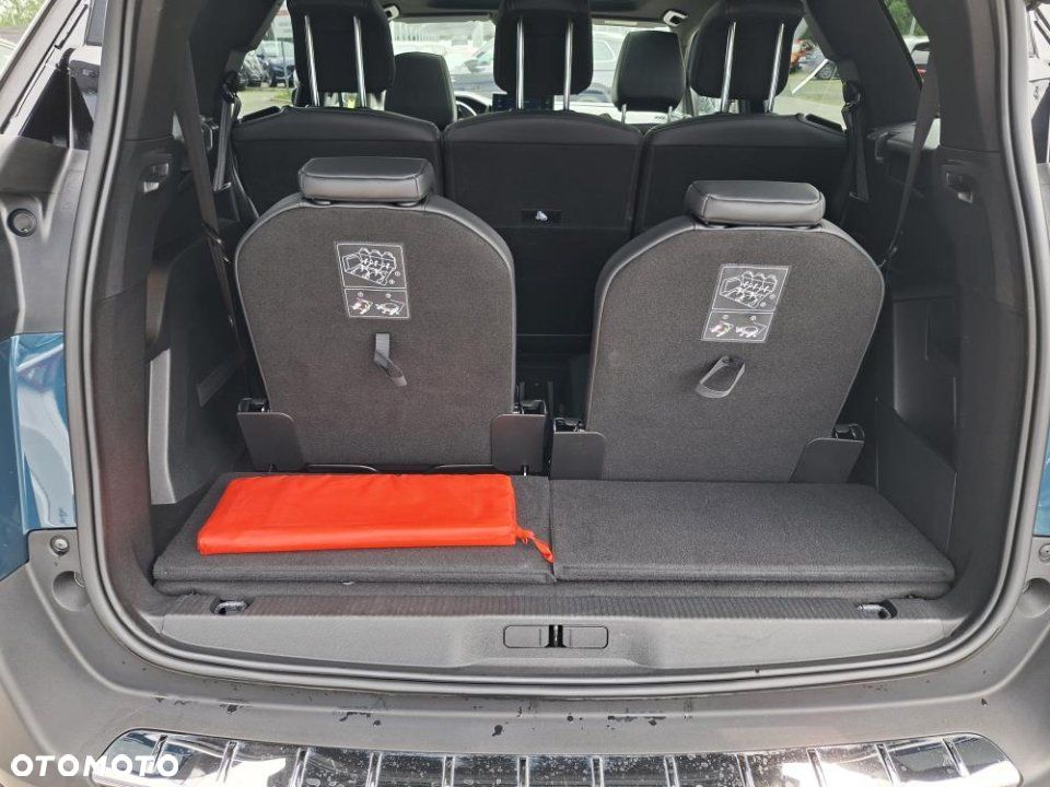 Peugeot 5008 - 23