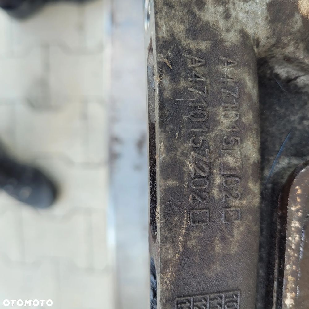 OBUDOWA SPRZEGLA ACTROS MP4 A4710157202 - 2