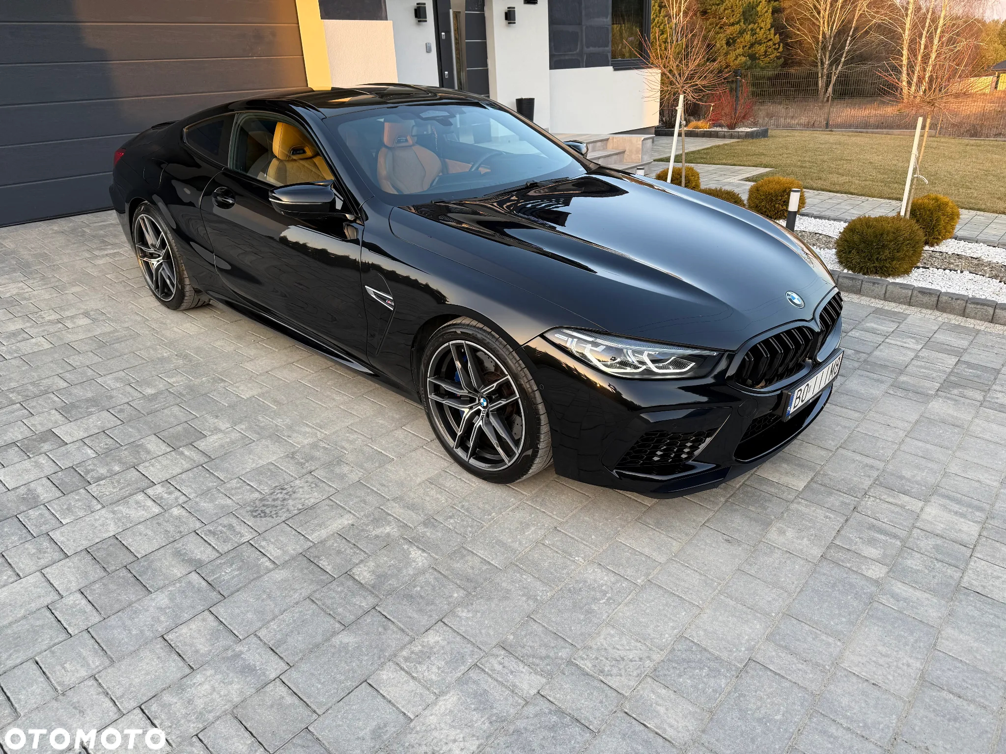 BMW M8 Competition - 12