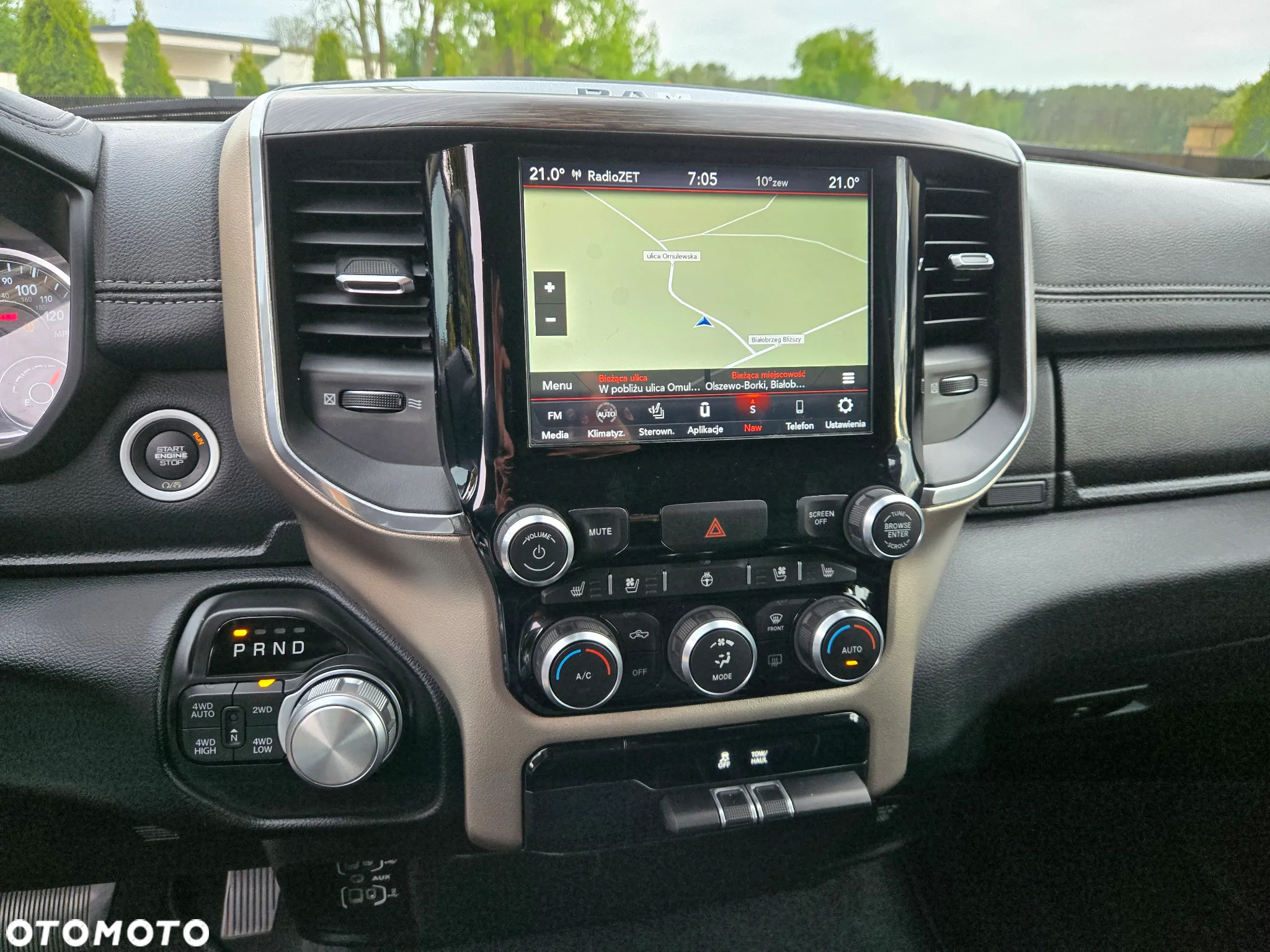 RAM 1500 Crew Cab MB Laramie - 28