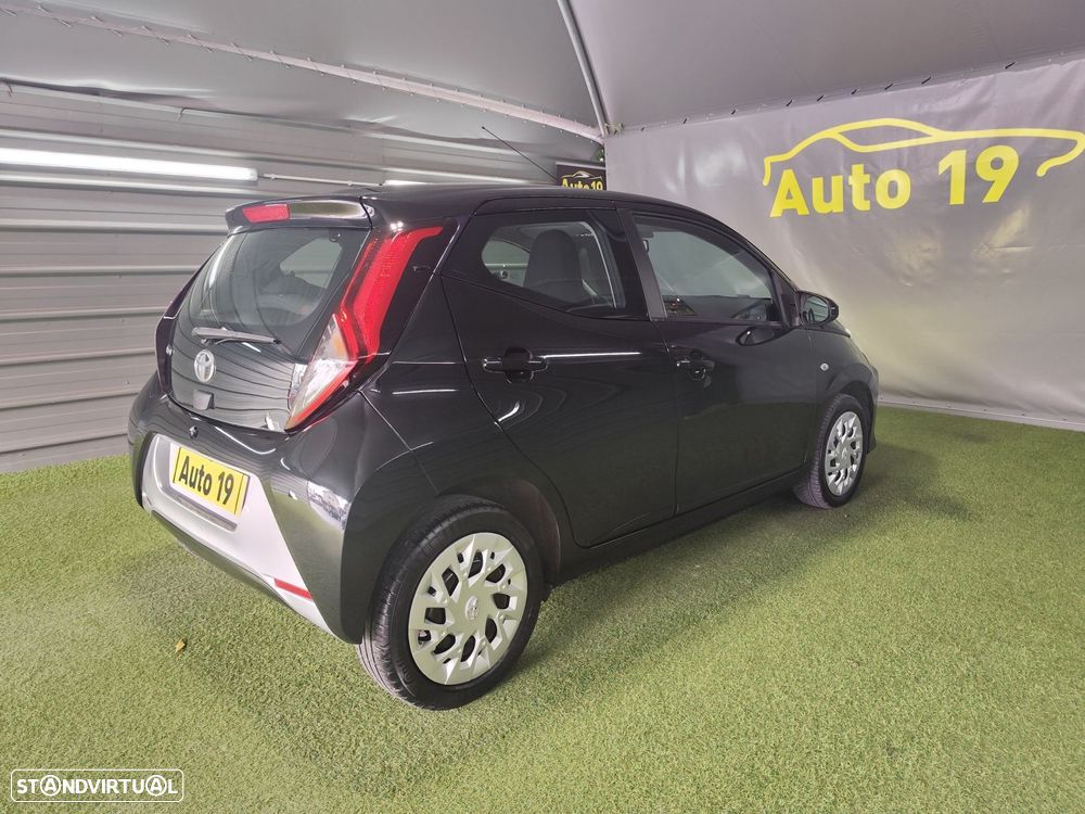Toyota Aygo 1.0 X-Play+X-Touch - 6