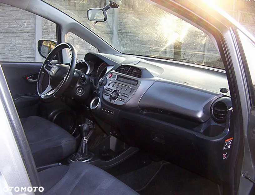 Honda Jazz 1.4 Executive - 6