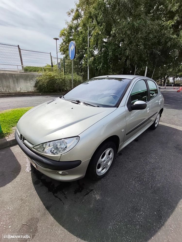 Peugeot 206 1.4 XT Aut. - 1