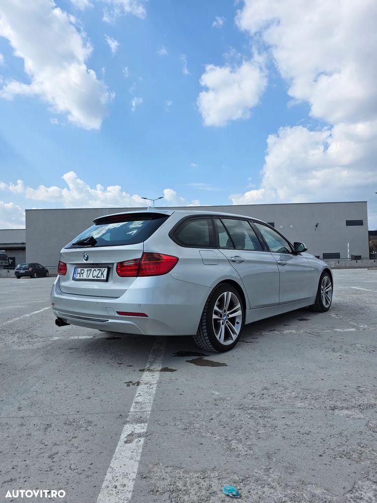 BMW Seria 3 328i - 4